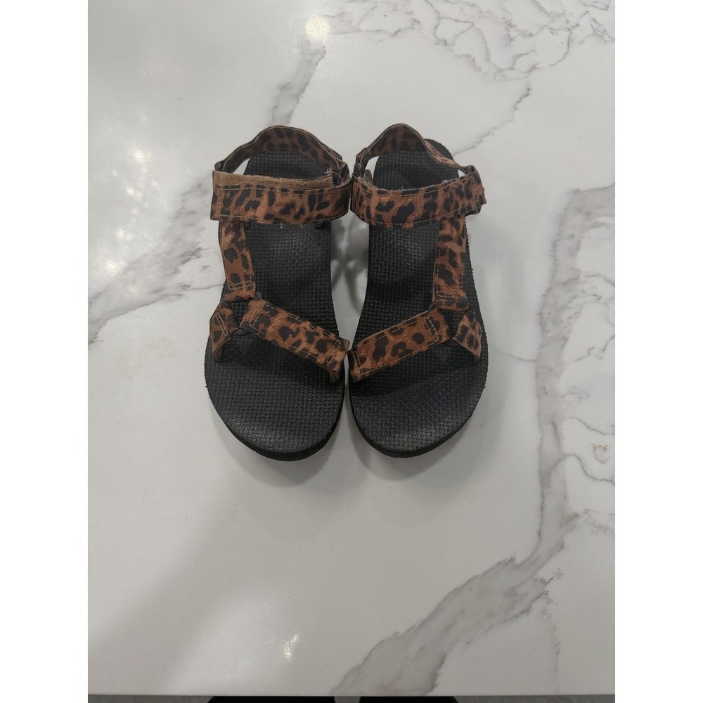 Sandals Shoes Women’s 7 Brown Leopard Strappy Hook Loop Adjustable Summer